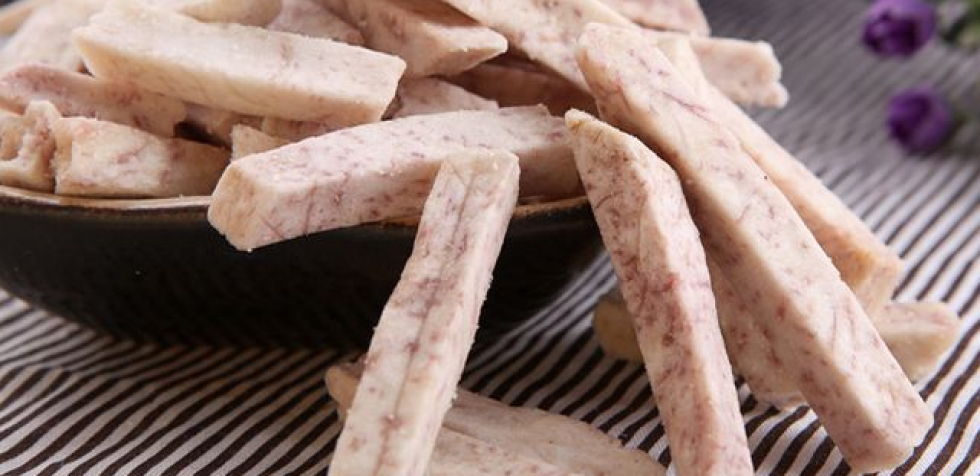 Cách làm mứt khoai môn sấy khô