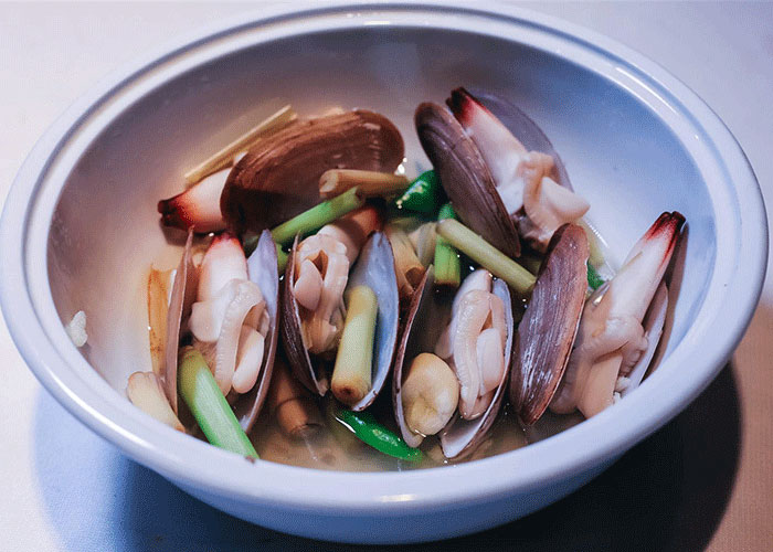 Ốc vòi voi hấp sả Ốc vòi voi hấp sả