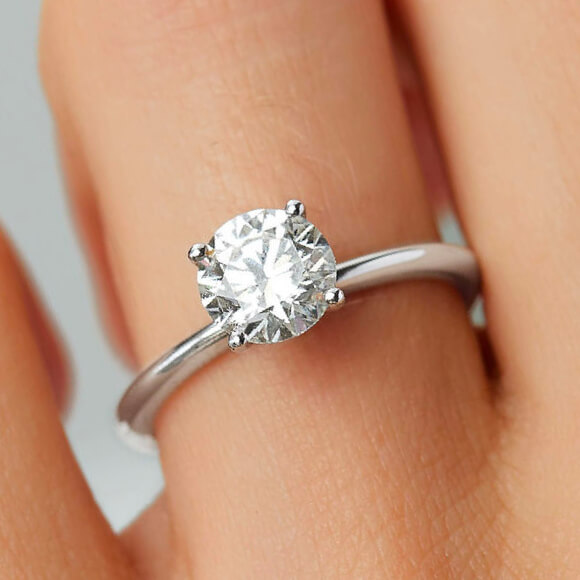 Mẫu nhẫn cầu hôn đẹp, đơn giản