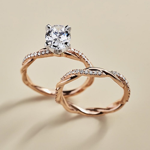 Mẫu nhẫn cầu hôn đẹp, đơn giản