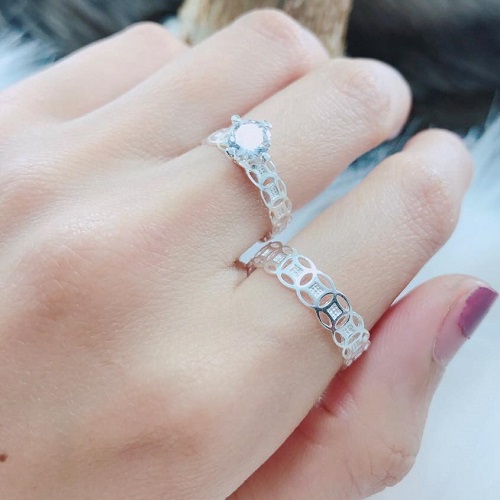 Nhẫn kim tiền vàng trắng Nhẫn kim tiền vàng trắng