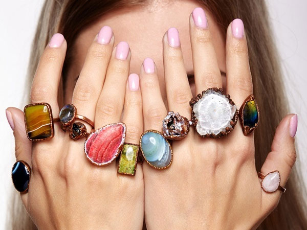 Ý nghĩa đeo nhẫn các ngón tay Ý nghĩa đeo nhẫn các ngón tay