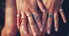 Ý nghĩa đeo nhẫn các ngón tay nữ, nam theo phong thủy