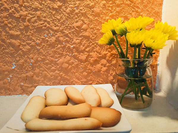 Bánh lưỡi mèo Bánh lưỡi mèo