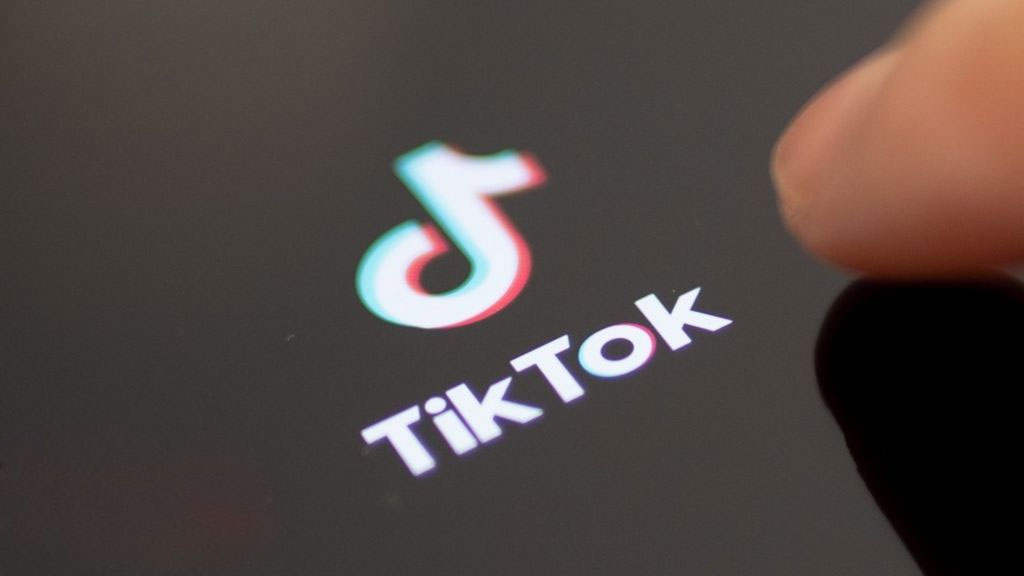 Cách để video TikTok lên xu hướng Cách để video TikTok lên xu hướng