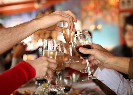 Stt tiệc tất niên Stt tiệc tất niên