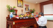 Cúng thất là gì? Mẫu văn khấn, lễ vật cúng tuần đầu cho người mới mất