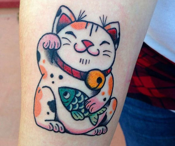 Hình xăm mèo Thần Tài ở tay đẹp nhất