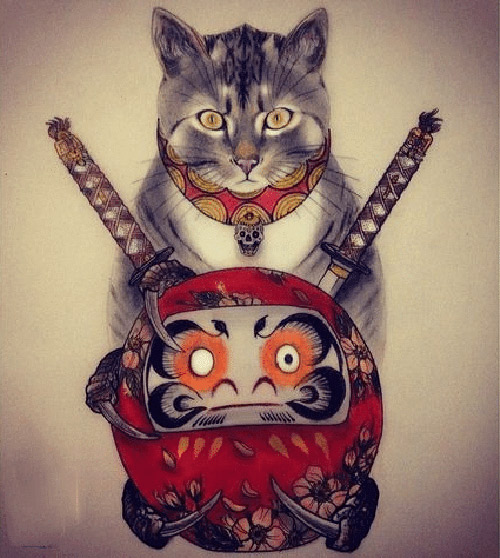 Hình xăm mèo Thần Tài và Daruma