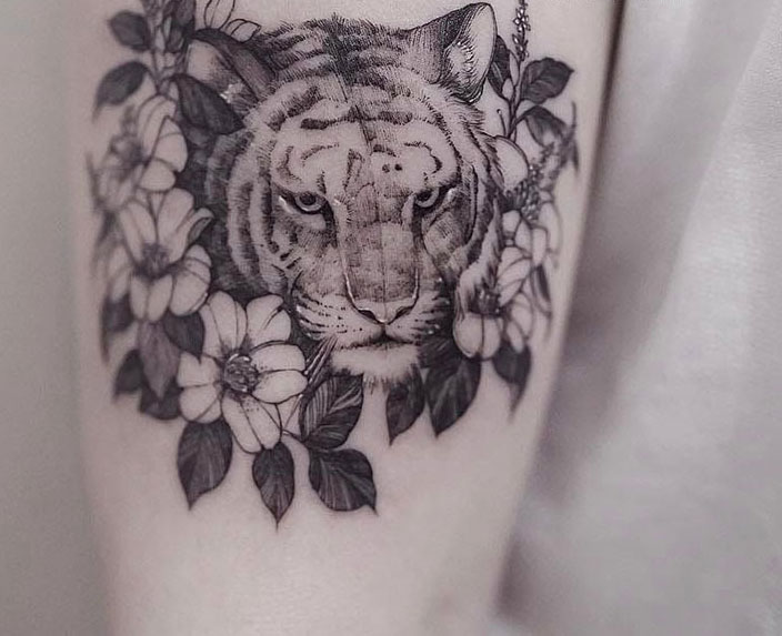 Hình xăm hổ cho nữ Hình xăm hổ cho nữ