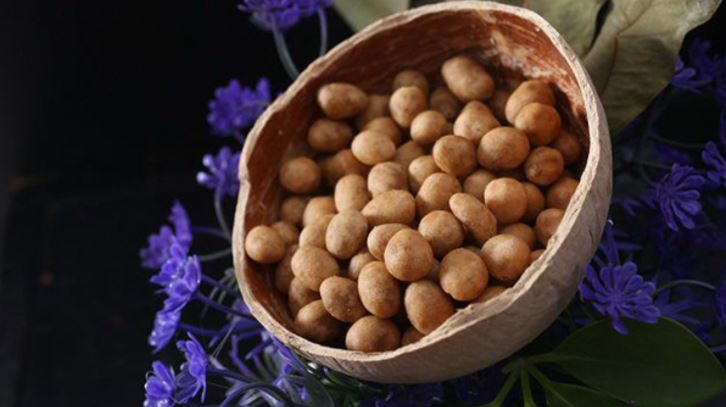 Cách làm đậu phộng da cá nước cốt dừa