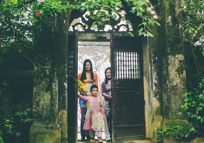 Gia chủ tuổi Thìn chọn người xông đất 2024 thế nào?