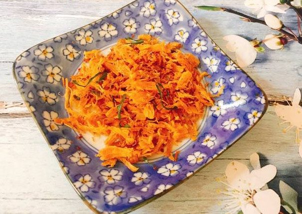 Cách làm khô gà lá chanh cho bé yêu