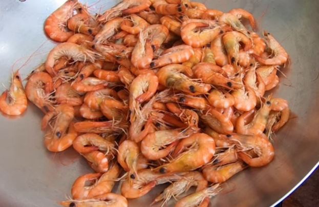 Cách làm tôm khô 1 nắng