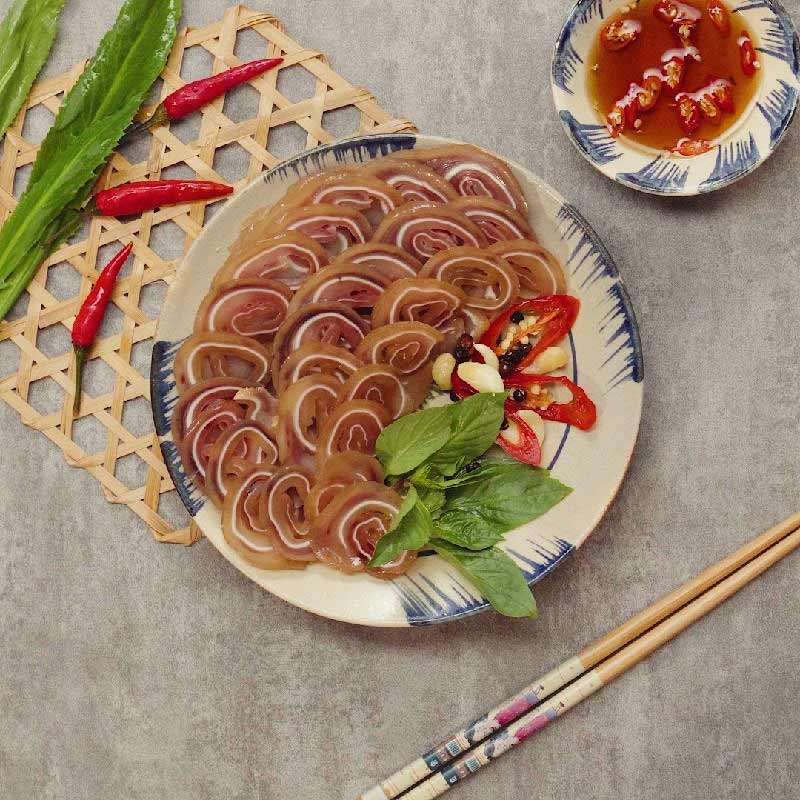Cách làm tai heo cuộn ngâm nước mắm