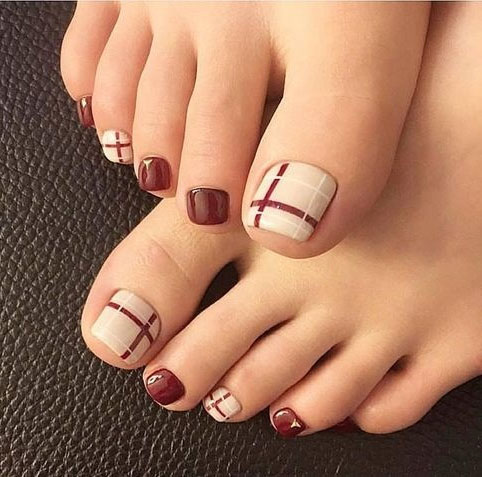 Mẫu móng chân đẹp