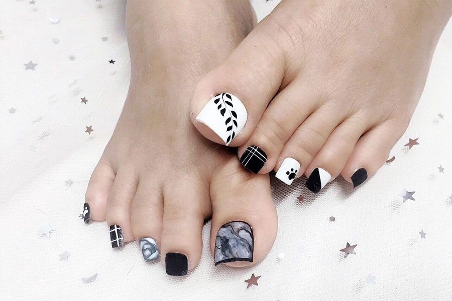 Mẫu móng chân đẹp