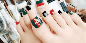 50+ Mẫu móng chân đẹp nhẹ nhàng 2024, nail chân đơn giản cho nàng đón Tết