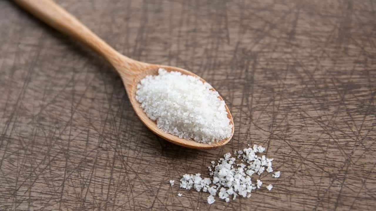 Xông nhà bằng muối