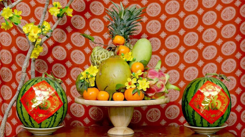 Bày mâm ngũ quả trước hay sau cúng tất niên? Bày mâm ngũ quả trước hay sau cúng tất niên?