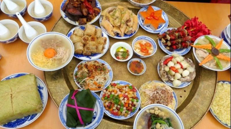 Tìm hiểu mâm cơm cúng ngày mùng 1 Tết Tìm hiểu mâm cơm cúng ngày mùng 1 Tết