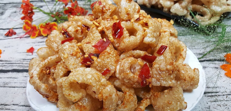 Cách làm da heo chiên giòn bằng nồi chiên không dầu cần những nguyên liệu gì? Cách làm da heo chiên giòn bằng nồi chiên không dầu cần những nguyên liệu gì?