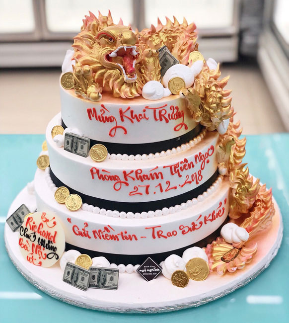 Bánh kem khai trương