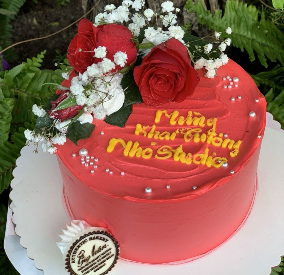 Bánh kem khai trương