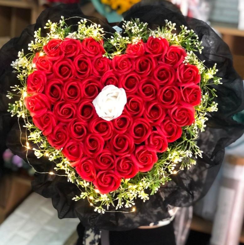 Mẫu hoa Valentine đẹp chúc mừng ngày lễ tình nhân