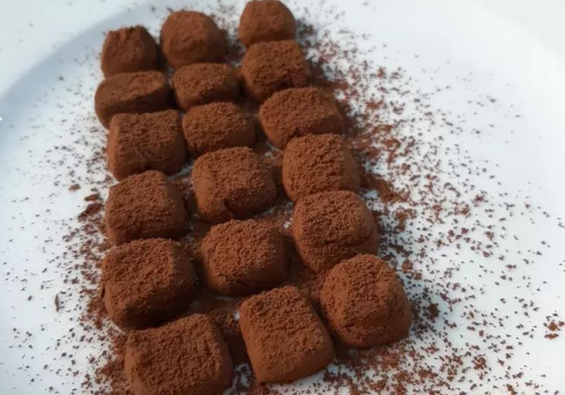 Cách làm socola từ bột ca cao và sữa đặc