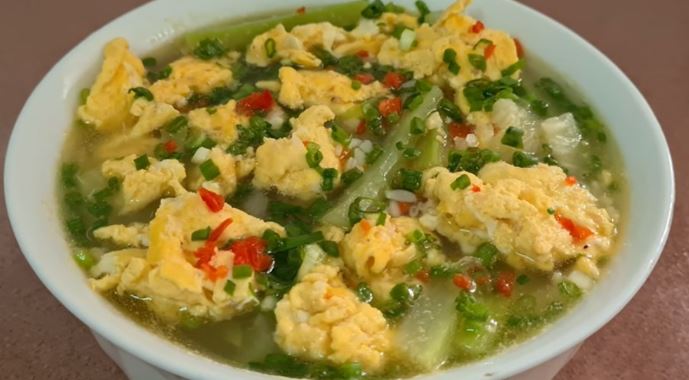 Cách nấu canh bầu với trứng