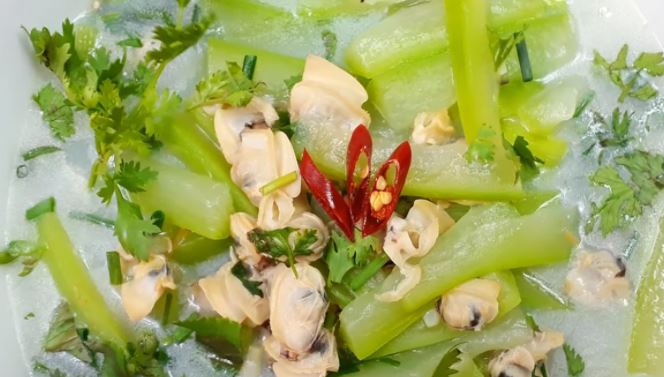 Cách nấu canh bầu với ngao
