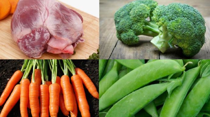 Cách làm tim lợn xào rau củ thập cẩm