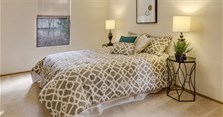 30 Cách trang trí phòng ngủ cực đẹp, cực chill với giá bình dân