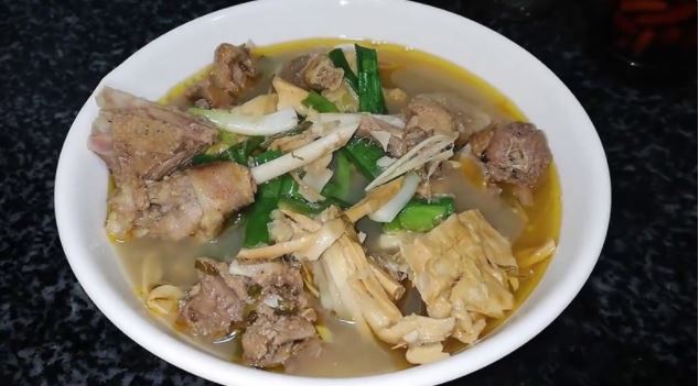 Cách nấu vịt xáo măng khô