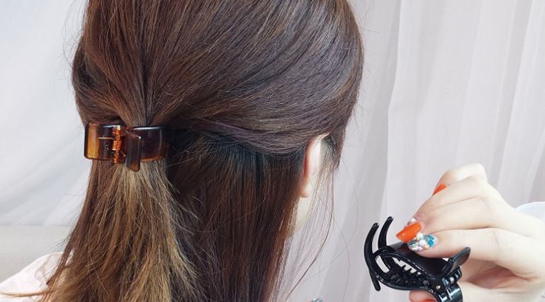Cách kẹp tóc càng cua cho tóc dài đẹp nhất