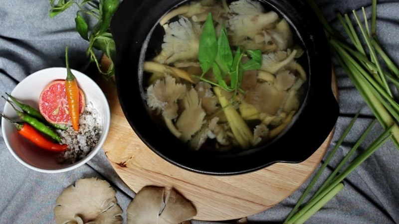 Canh nấm bào ngư