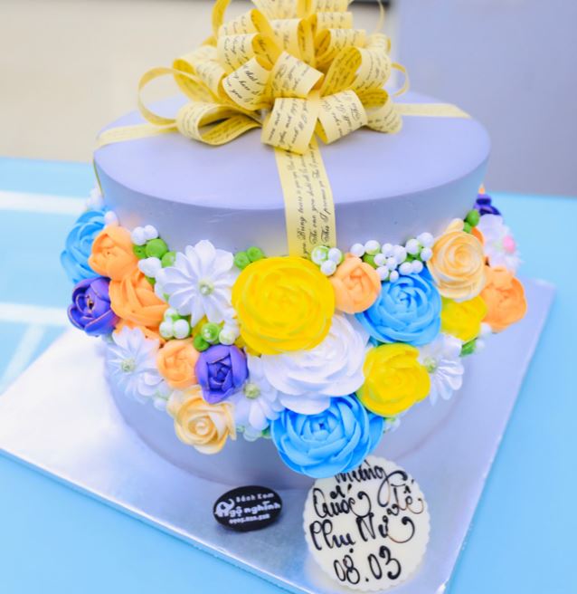 mẫu bánh kem 8/3 cute