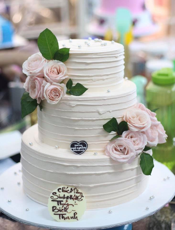 Bánh kem đám cưới