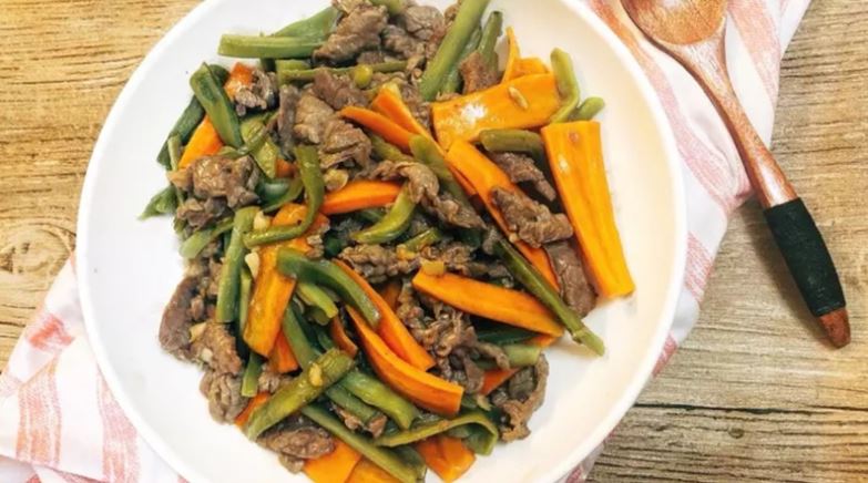 Cách làm rau tiến vua xào thịt bò