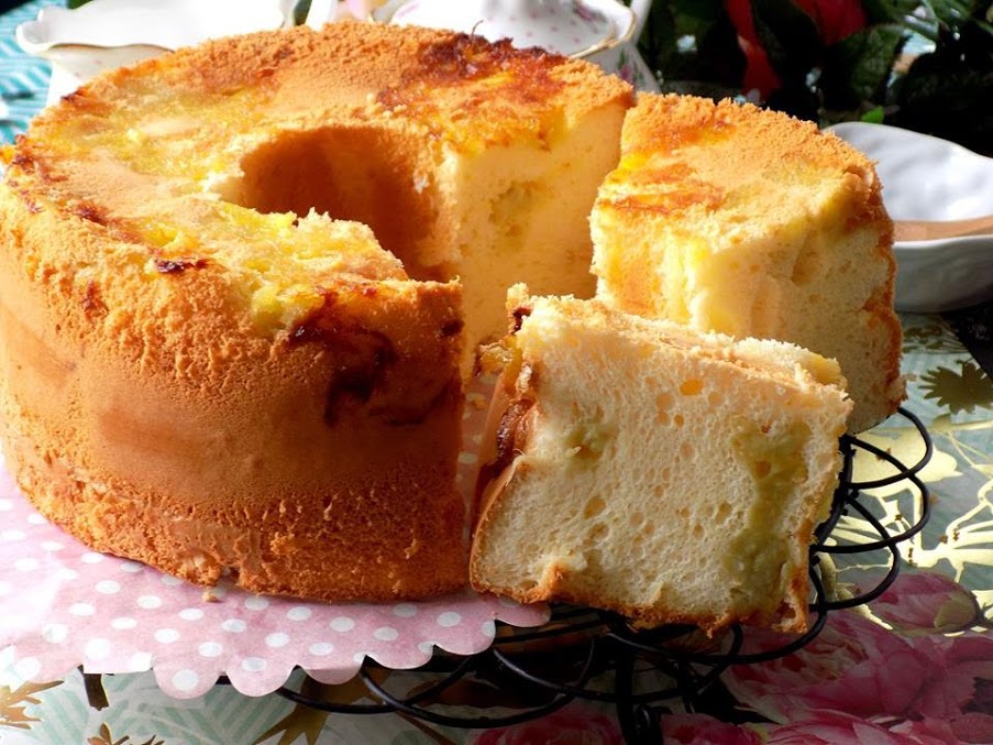 Bánh bông lan sầu riêng Bánh bông lan sầu riêng