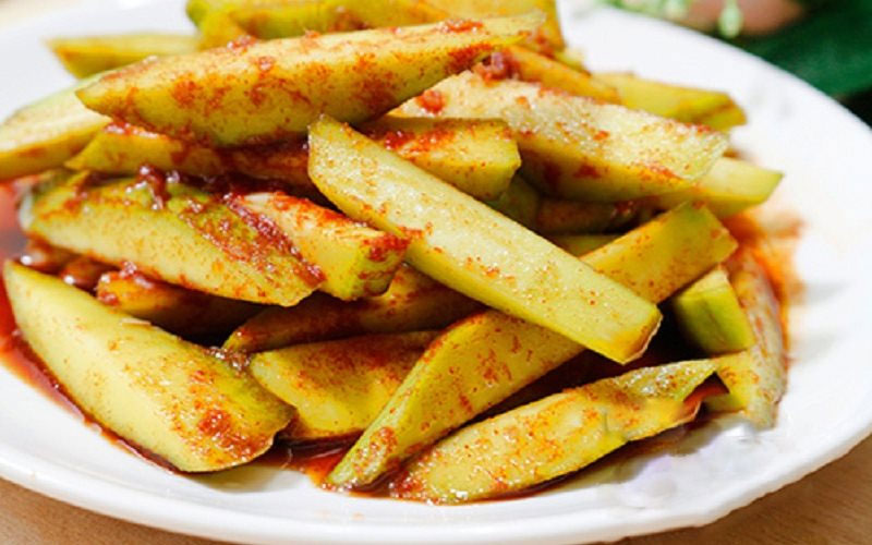 Xoài dầm muối ớt