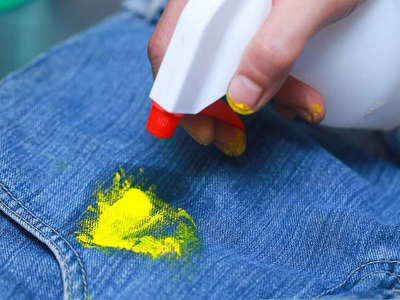 Cách tẩy sơn trên quần áo nhanh, sạch hiệu quả nhất