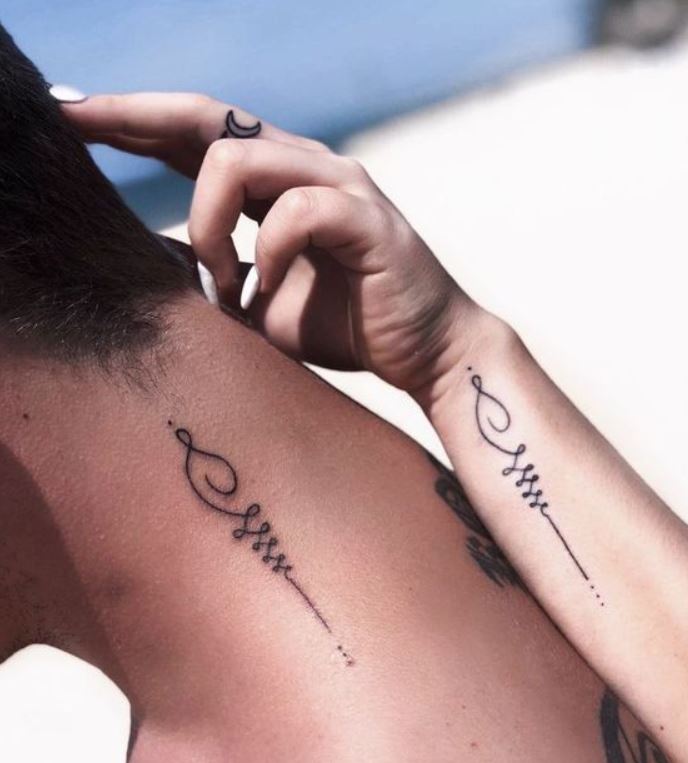 Hình xăm cặp đôi mini đẹp nhất với người yêu