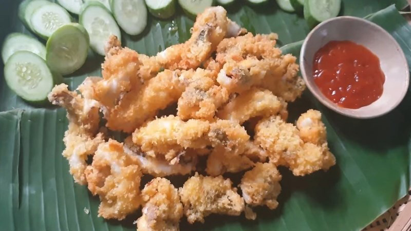 Mực một nắng chiên xù