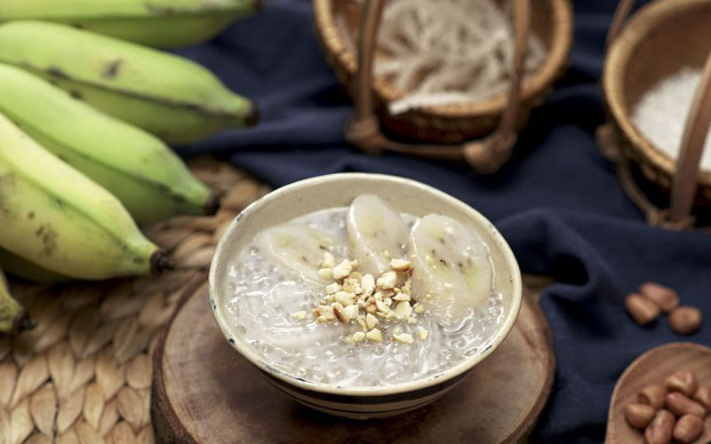 Chè chuối bột báng Chè chuối bột báng