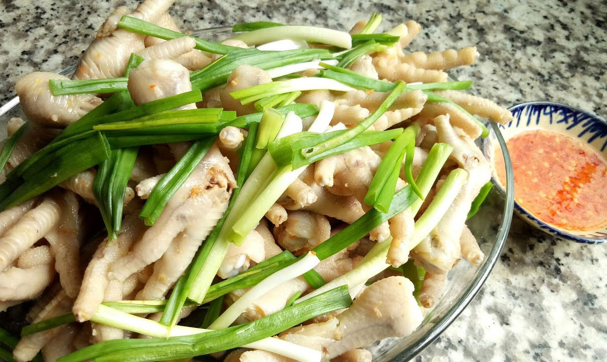 Cách làm chân gà hấp hành Cách làm chân gà hấp hành