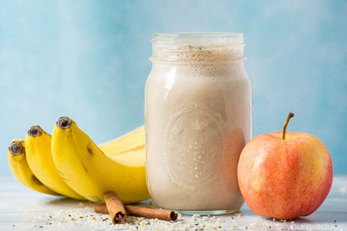 Sinh tố táo chuối