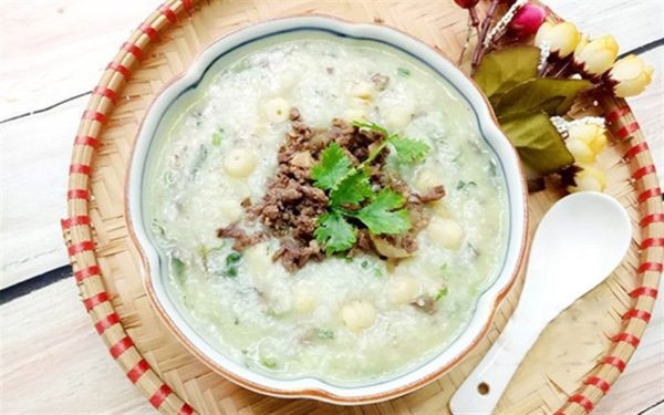 Cháo tim heo hạt sen