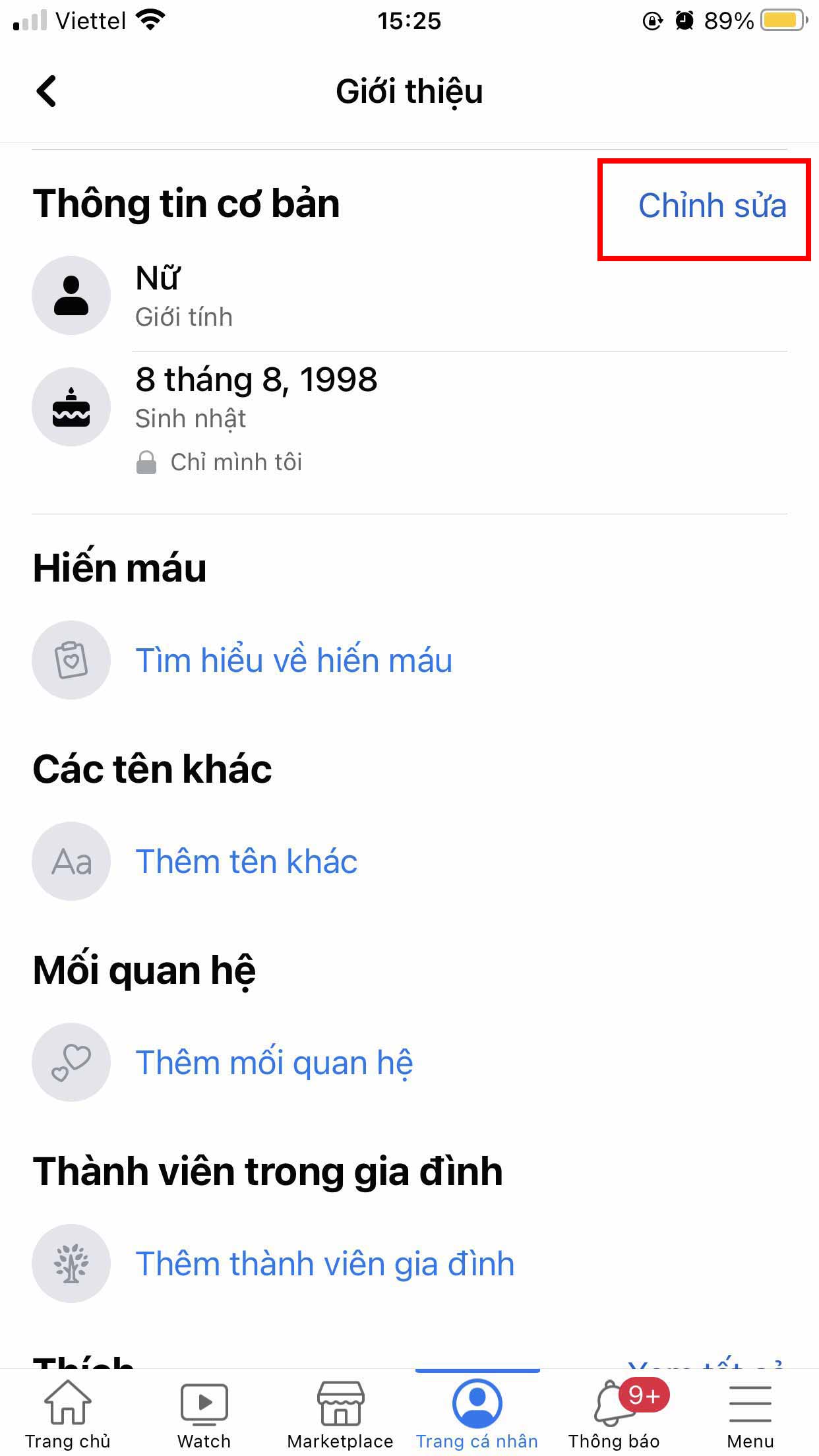 Để chỉnh sửa ngày tháng năm sinh, bạn nhấn vào biểu tượng tam
